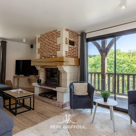 Villa Eva Stunning With Garden Sleeps 10 Honfleur